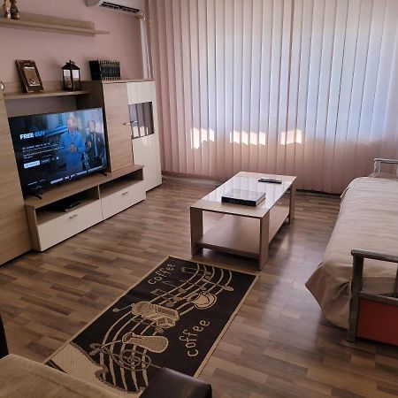 Quiet, Relaxing, Family Friendly Apartment Bucureşti Exterior foto